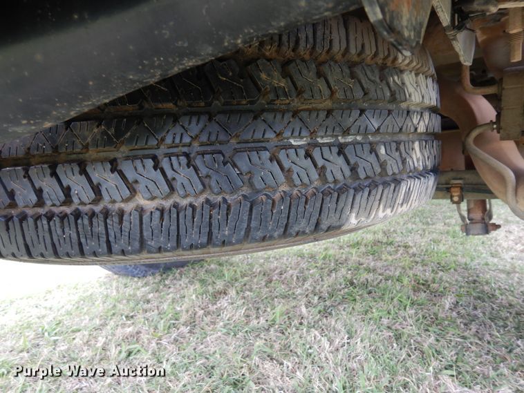 image for item KR9793 2006 Chevrolet Silverado 1500  Crew Cab pickup truck