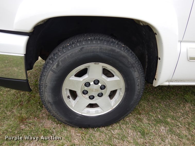 image for item KR9793 2006 Chevrolet Silverado 1500  Crew Cab pickup truck