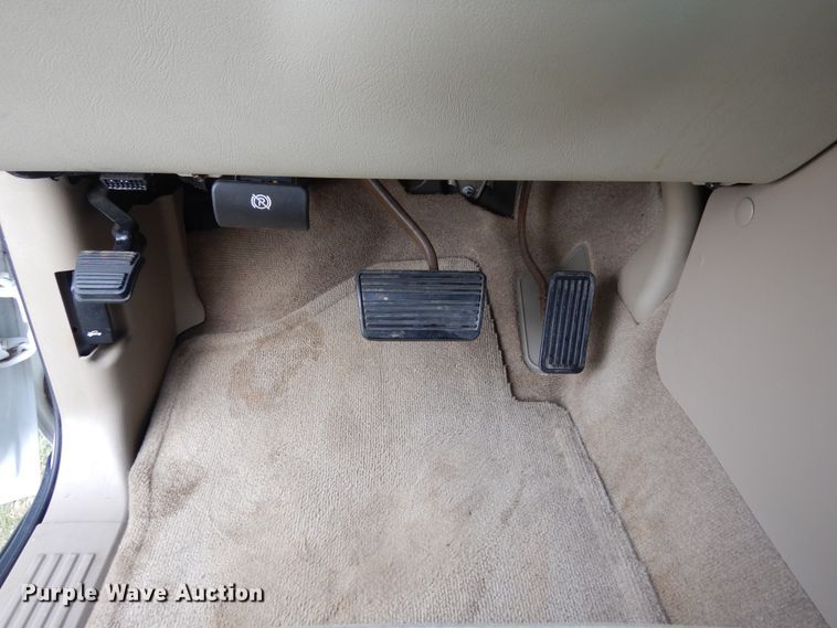 image for item KR9795 2004 Chevrolet Tahoe  SUV