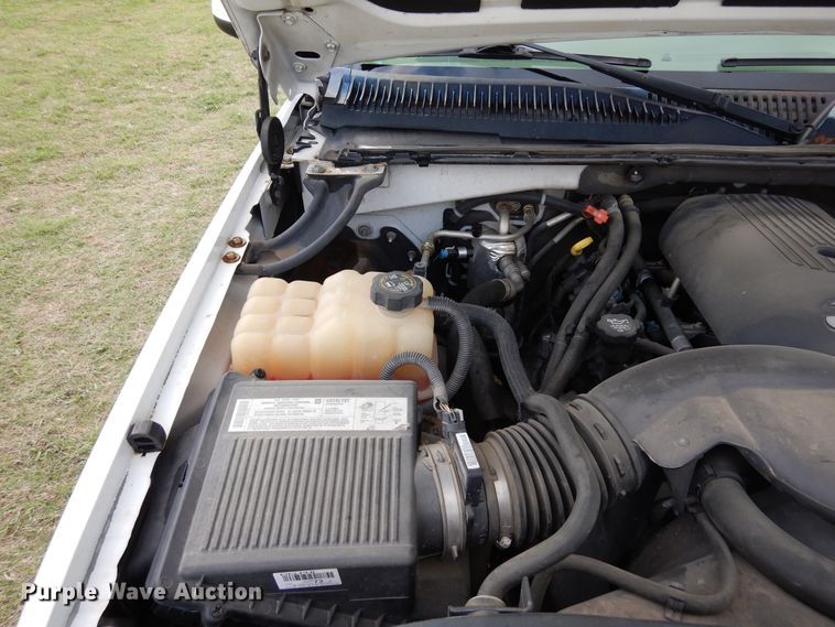 image for item KR9795 2004 Chevrolet Tahoe  SUV