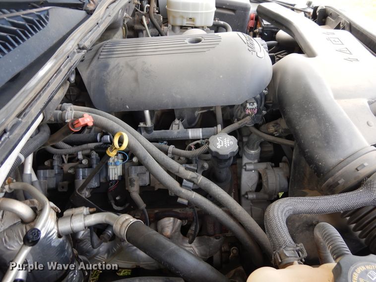 image for item KR9795 2004 Chevrolet Tahoe  SUV