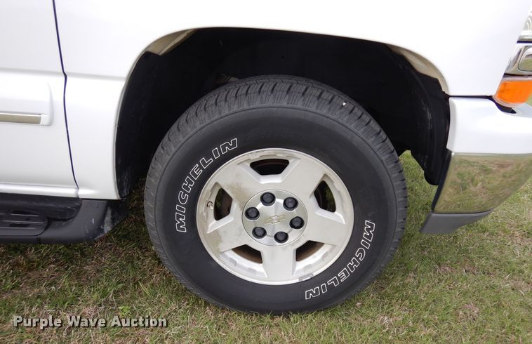 image for item KR9795 2004 Chevrolet Tahoe  SUV