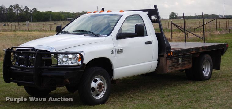 image for item KR9796 2007 Dodge Ram 3500HD  bale bed pickup truck