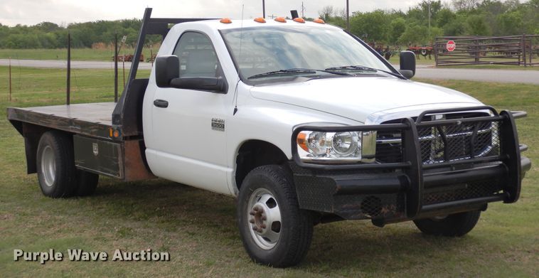 image for item KR9796 2007 Dodge Ram 3500HD  bale bed pickup truck