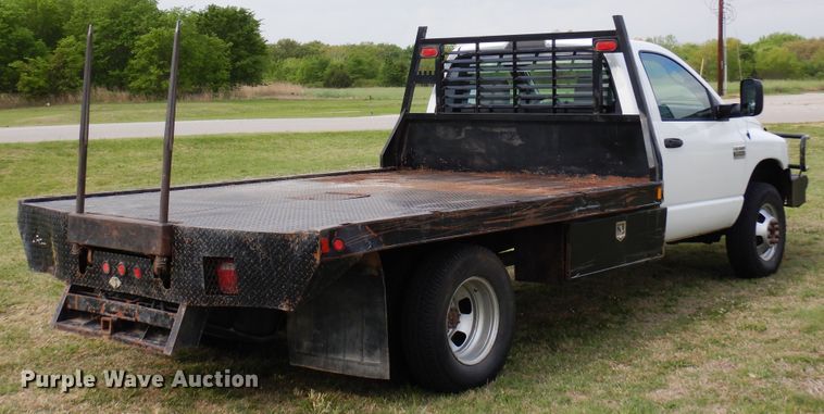 image for item KR9796 2007 Dodge Ram 3500HD  bale bed pickup truck