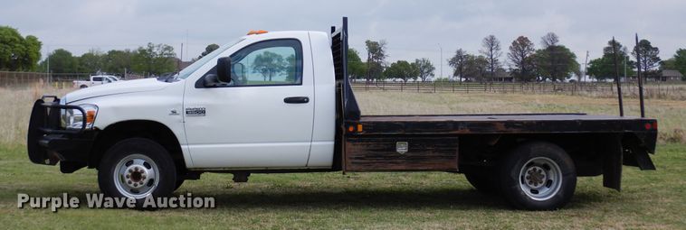 image for item KR9796 2007 Dodge Ram 3500HD  bale bed pickup truck