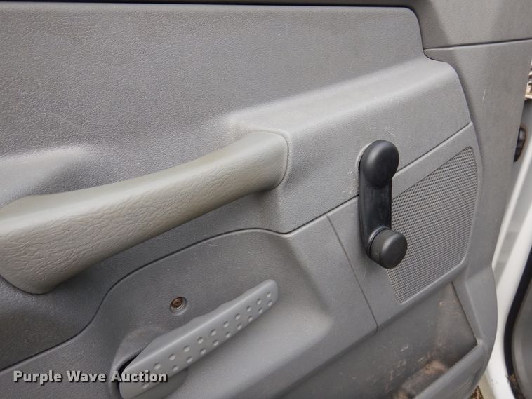 image for item KR9796 2007 Dodge Ram 3500HD  bale bed pickup truck