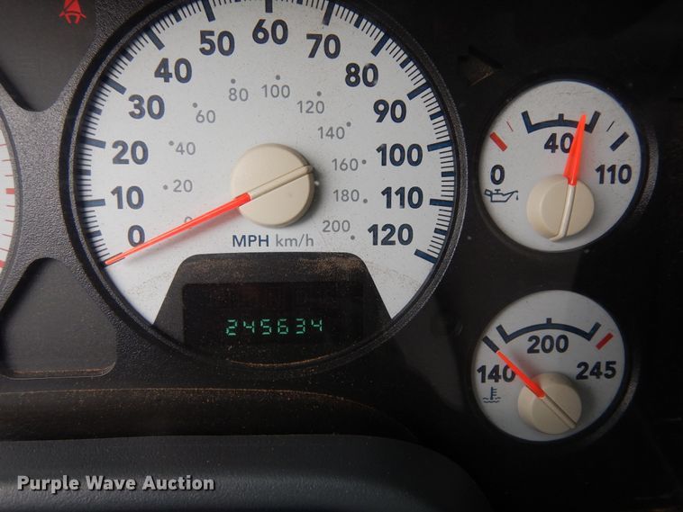 image for item KR9796 2007 Dodge Ram 3500HD  bale bed pickup truck