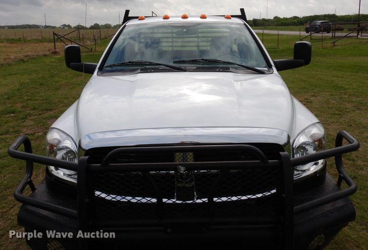 image for item KR9796 2007 Dodge Ram 3500HD  bale bed pickup truck