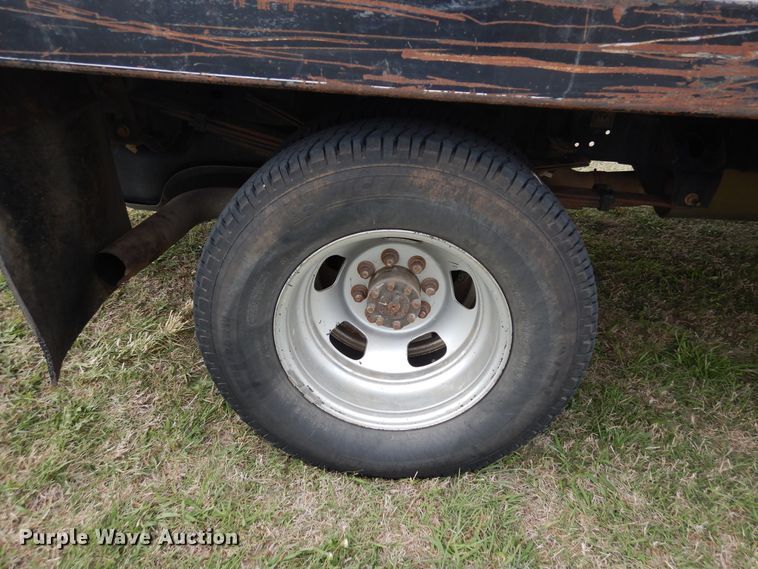 image for item KR9796 2007 Dodge Ram 3500HD  bale bed pickup truck