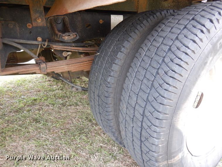 image for item KR9796 2007 Dodge Ram 3500HD  bale bed pickup truck