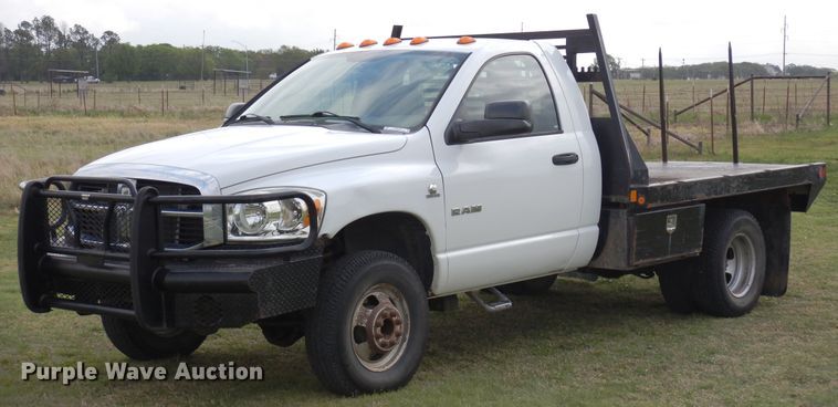 image for item KR9797 2007 Dodge Ram 3500HD  bale bed pickup truck