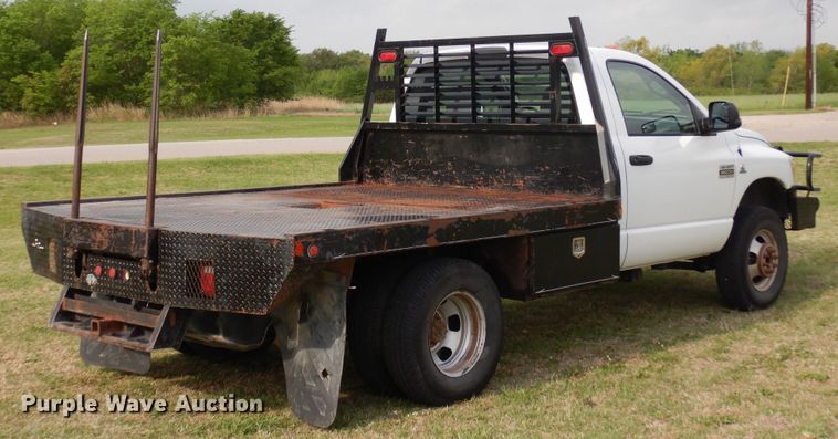 image for item KR9797 2007 Dodge Ram 3500HD  bale bed pickup truck