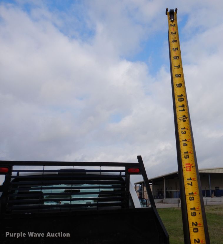 image for item KR9797 2007 Dodge Ram 3500HD  bale bed pickup truck