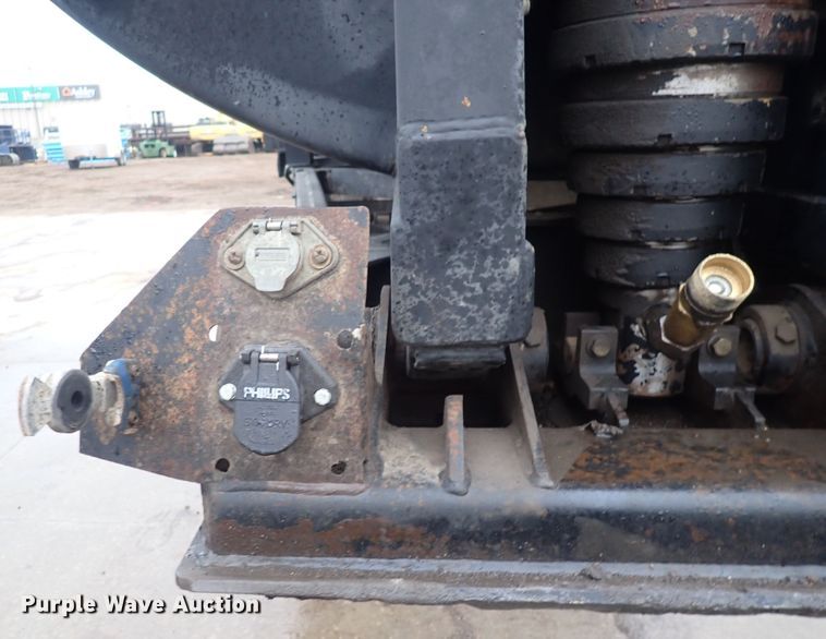 image for item DI1837 2002 Ranco  end dump trailer