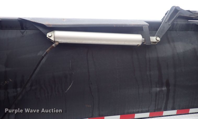 image for item DI1837 2002 Ranco  end dump trailer