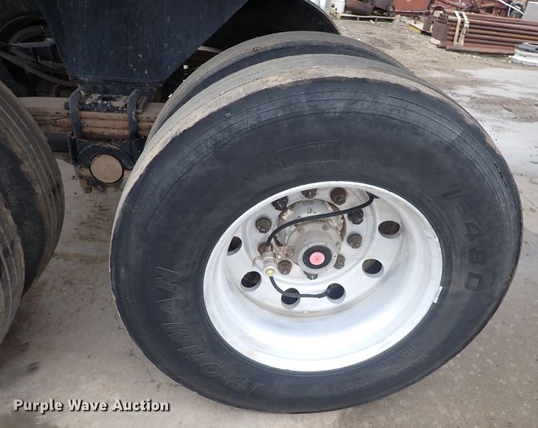 image for item DI1837 2002 Ranco  end dump trailer