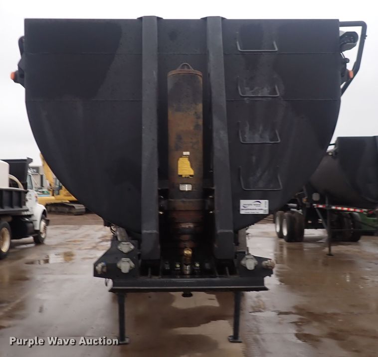 image for item DI1838 2008 Ranco  end dump trailer