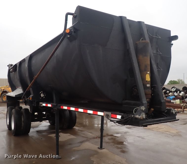 image for item DI1838 2008 Ranco  end dump trailer