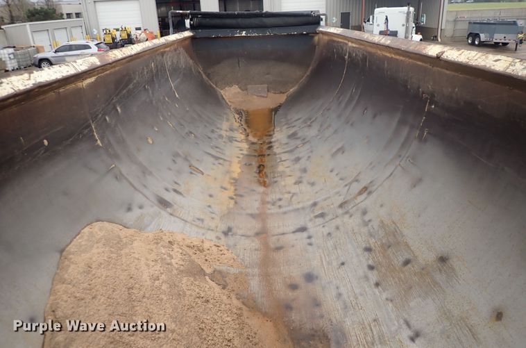 image for item DI1838 2008 Ranco  end dump trailer