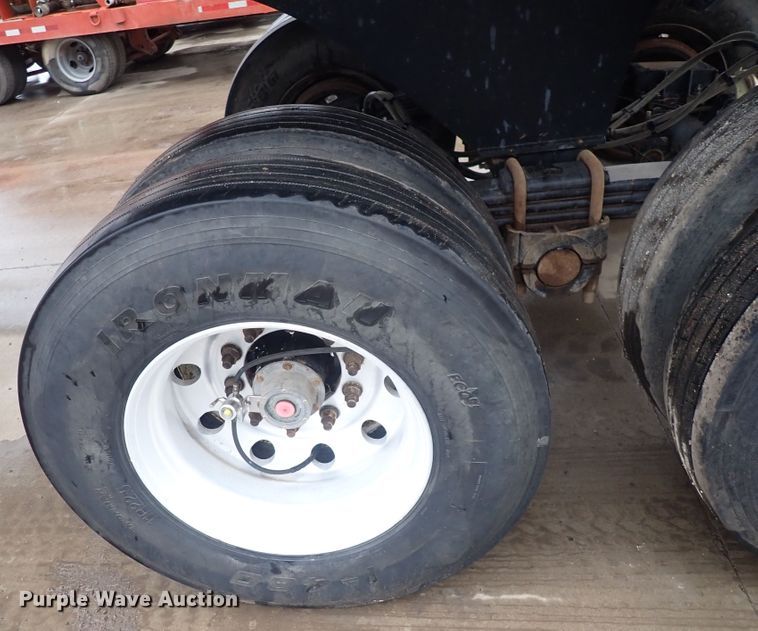 image for item DI1838 2008 Ranco  end dump trailer