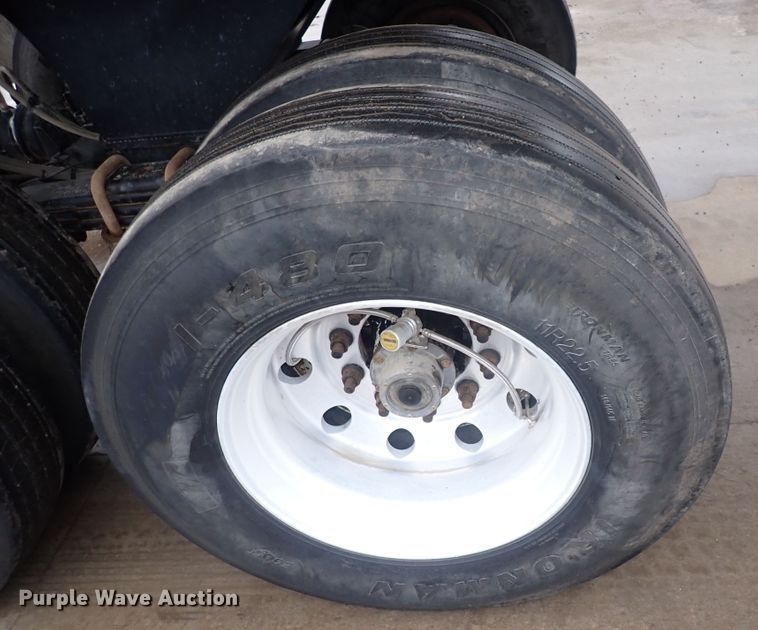 image for item DI1838 2008 Ranco  end dump trailer