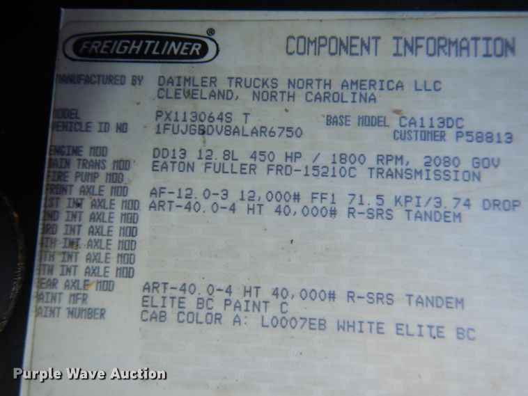 image for item DJ1253 2010 Freightliner Cascadia 113  semi truck