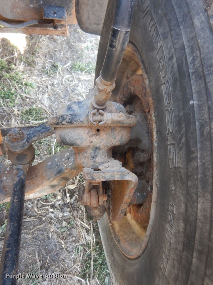 image for item DJ1257 1986 Ford LN9000  semi truck