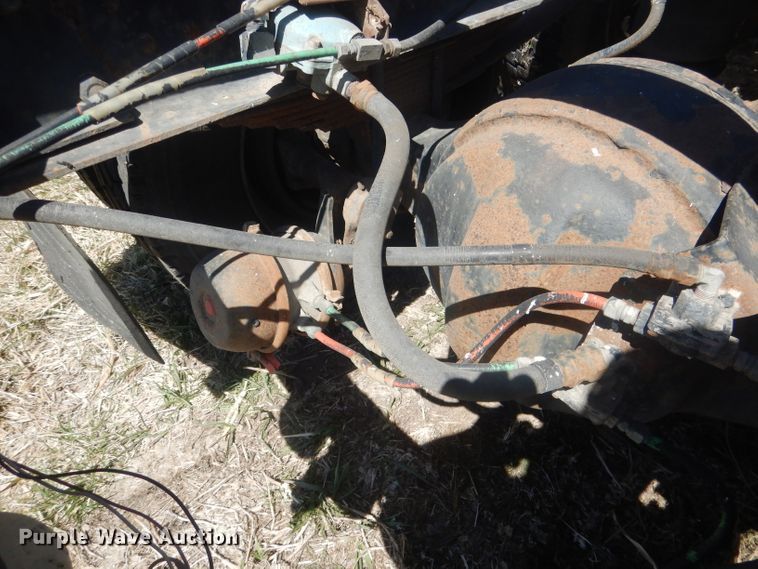 image for item DJ1257 1986 Ford LN9000  semi truck