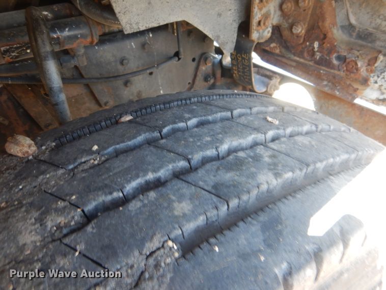 image for item DJ1257 1986 Ford LN9000  semi truck