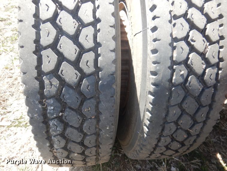 image for item DJ1257 1986 Ford LN9000  semi truck