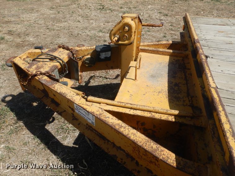 image for item DJ1300 L & L  equipment trailer