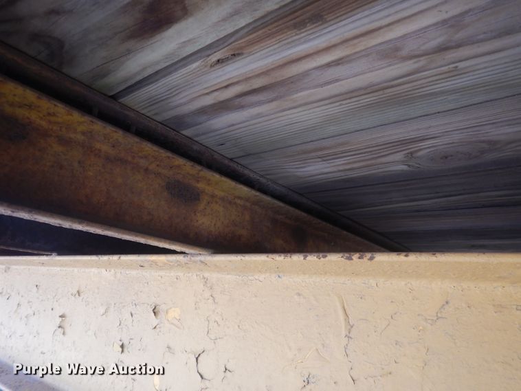 image for item DJ1300 L & L  equipment trailer