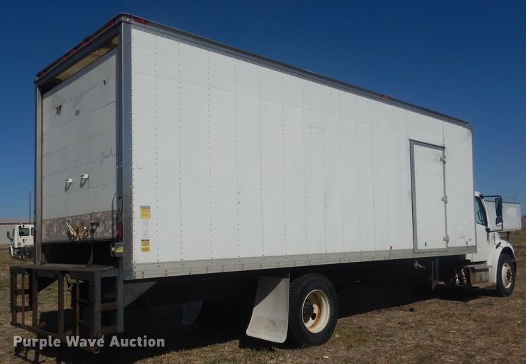 image for item DJ1303 2017 Freightliner Business Class M2 106  box truck