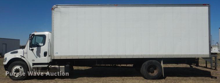 image for item DJ1303 2017 Freightliner Business Class M2 106  box truck