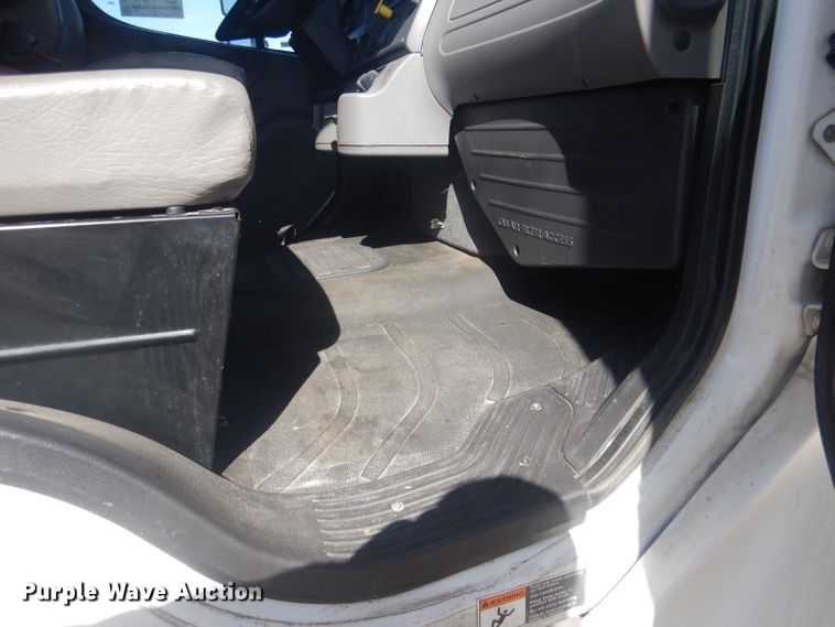 image for item DJ1303 2017 Freightliner Business Class M2 106  box truck