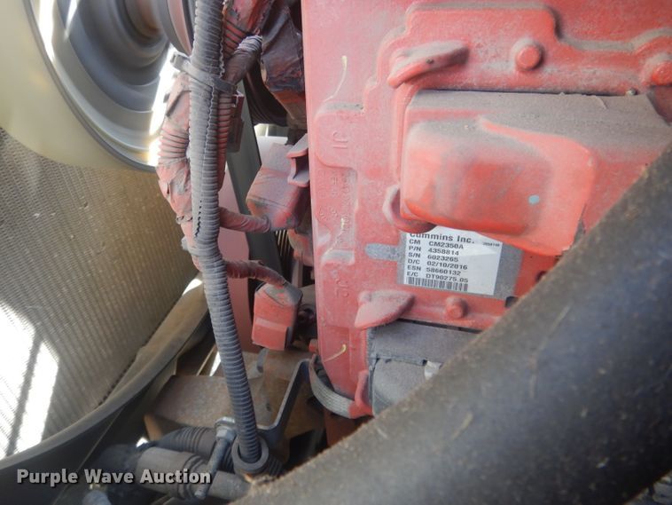 image for item DJ1303 2017 Freightliner Business Class M2 106  box truck