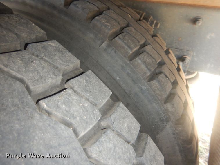 image for item DJ1303 2017 Freightliner Business Class M2 106  box truck