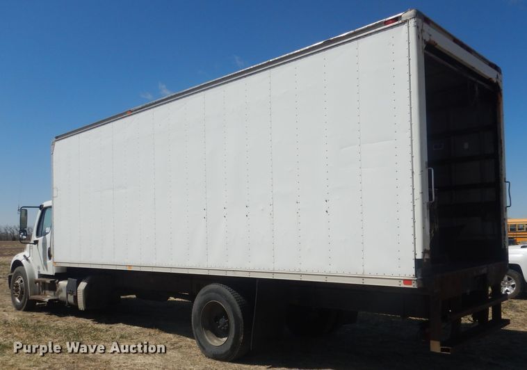 image for item DJ1305 2015 Freightliner Business Class M2 106  box truck