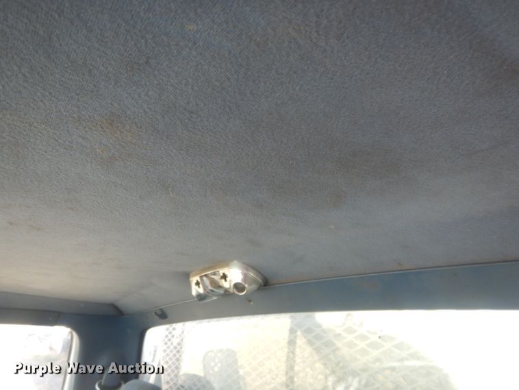 image for item DJ1305 2015 Freightliner Business Class M2 106  box truck