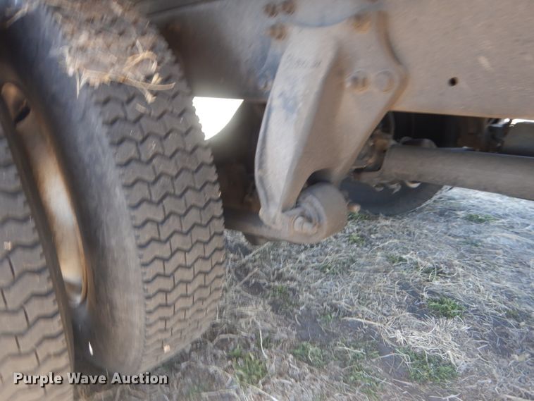 image for item DJ1305 2015 Freightliner Business Class M2 106  box truck