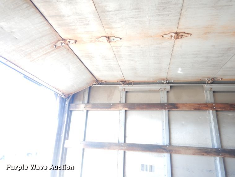 image for item DJ1305 2015 Freightliner Business Class M2 106  box truck