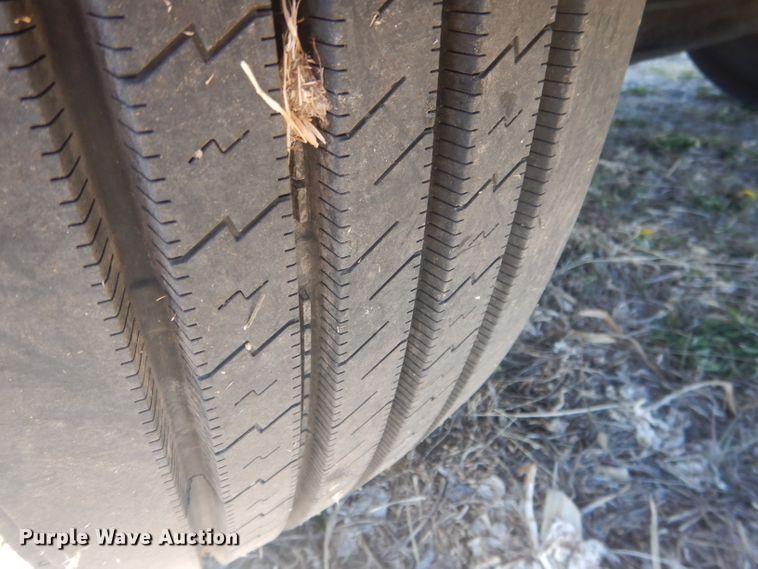 image for item DJ1305 2015 Freightliner Business Class M2 106  box truck