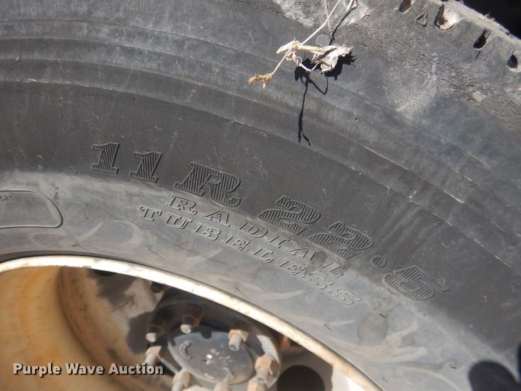 image for item DJ1305 2015 Freightliner Business Class M2 106  box truck