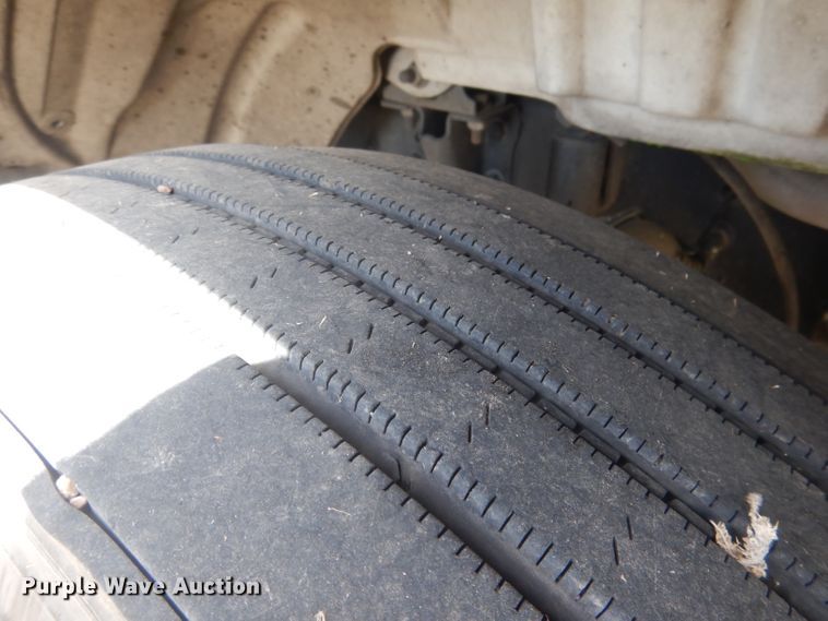 image for item DJ1312 2015 Freightliner Business class M2 box truck