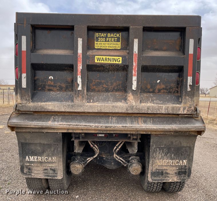 image for item DJ5083 2006 Mack CHN613  dump truck