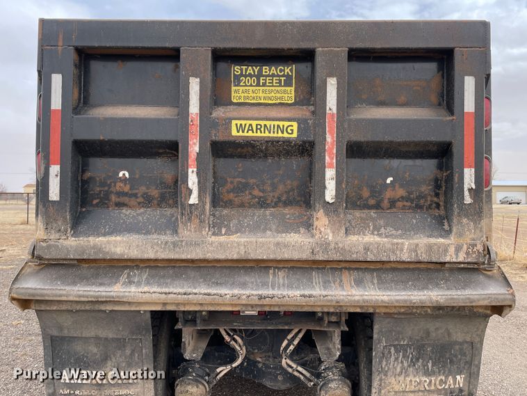 image for item DJ5083 2006 Mack CHN613  dump truck