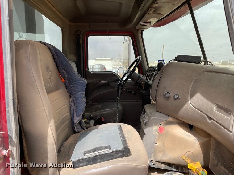 image for item DJ5083 2006 Mack CHN613  dump truck