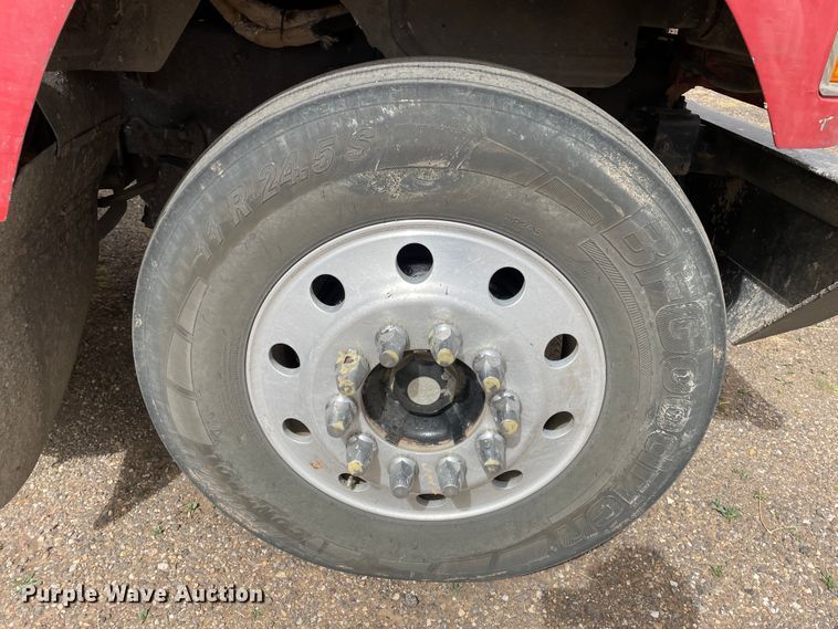 image for item DJ5083 2006 Mack CHN613  dump truck