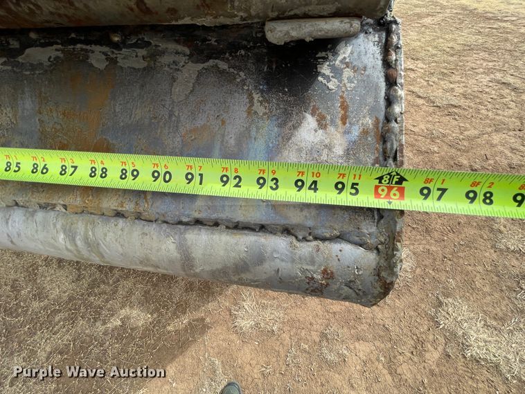 image for item DJ5084 2007 Mack CHN613  dump truck